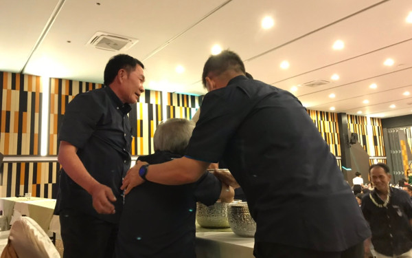 พิธีรดน้ำดำหัวอาจารย์อาวุโสและรุ่นพี่นายช่าง (ภาคตะวันออก)