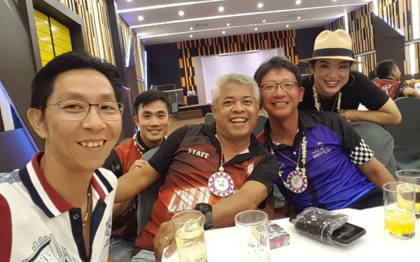 พิธีรดน้ำดำหัวอาจารย์อาวุโสและรุ่นพี่นายช่าง (ภาคตะวันออก)