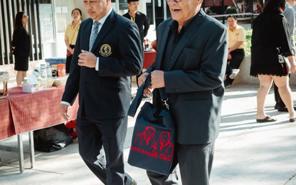 (26-01-63) นักศึกษาเก่าดีเด่น มหาวิทยาลัยเชียงใหม่ ประจำปี 2562
