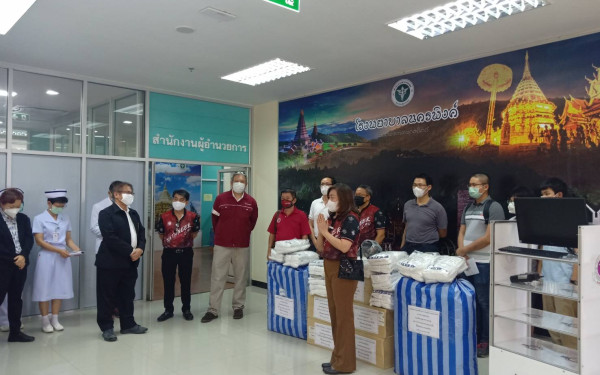 (27-04-63) โครงการช้างเหล็กกระทืบโควิด-19 เฟส 1)ให้รพ.นครพิงค์ จ.เชียงใหม่