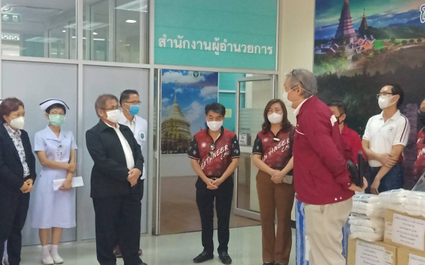 (27-04-63) โครงการช้างเหล็กกระทืบโควิด-19 เฟส 1)ให้รพ.นครพิงค์ จ.เชียงใหม่