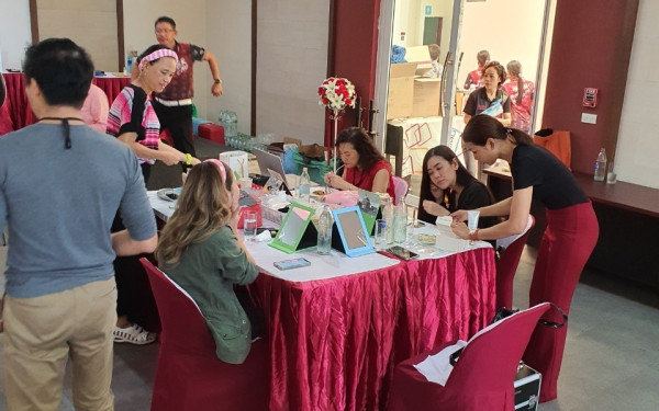 21.06.63 ภาพกิจกรรม Workshop เรียนการแต่งหน้าเพื่อส่งเสริมบุคลิกภาพและโหวงเฮง