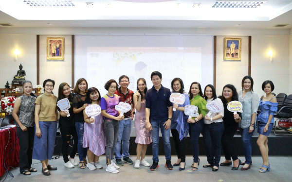 19.07.63 ภาพกิจกรรม Workshop เรียนการแต่งหน้าเพื่อส่งเสริมบุคลิกภาพและโหงวเฮง ครั้งที่ 2