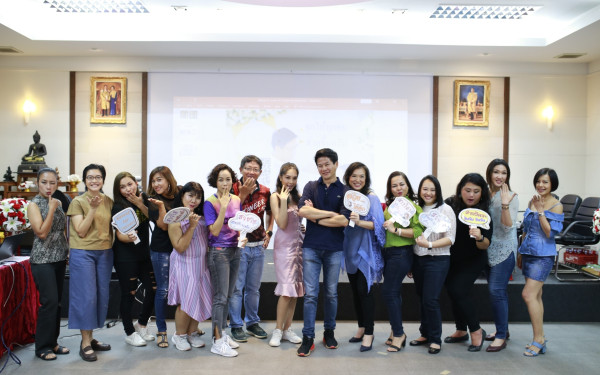 19.07.63 ภาพกิจกรรม Workshop เรียนการแต่งหน้าเพื่อส่งเสริมบุคลิกภาพและโหงวเฮง ครั้งที่ 2