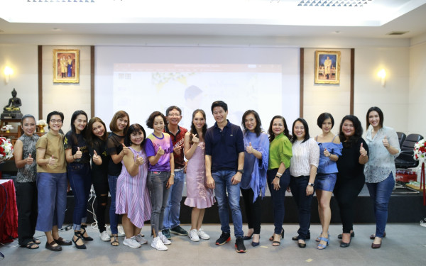 19.07.63 ภาพกิจกรรม Workshop เรียนการแต่งหน้าเพื่อส่งเสริมบุคลิกภาพและโหงวเฮง ครั้งที่ 2