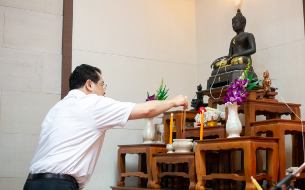 09.09.63 งานพิธีทำบุญสมาคมฯ และพิธีแสดงมุทิตาจิตต่อนักศึกษาเก่ารุ่น 9