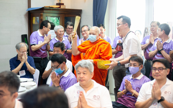 09.09.63 งานพิธีทำบุญสมาคมฯ และพิธีแสดงมุทิตาจิตต่อนักศึกษาเก่ารุ่น 9