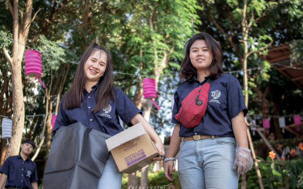 23-11-61 วิศวฯบำเพ็ญ : เก็บกระทง ณ ริมน้ำปิง