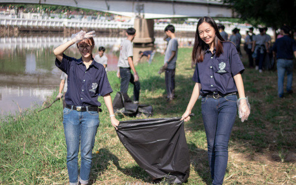 23-11-61 วิศวฯบำเพ็ญ : เก็บกระทง ณ ริมน้ำปิง
